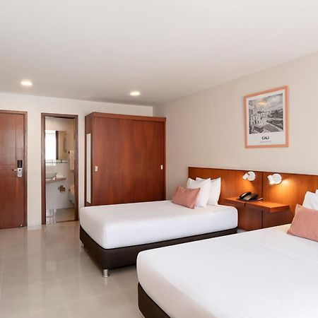 Hotel MS Chipichape Superior Cali Esterno foto
